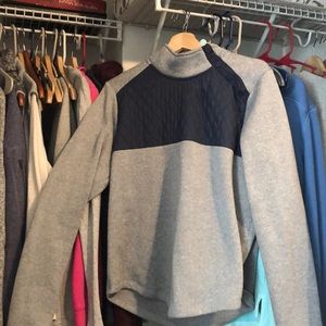 Vineyard vines fleece